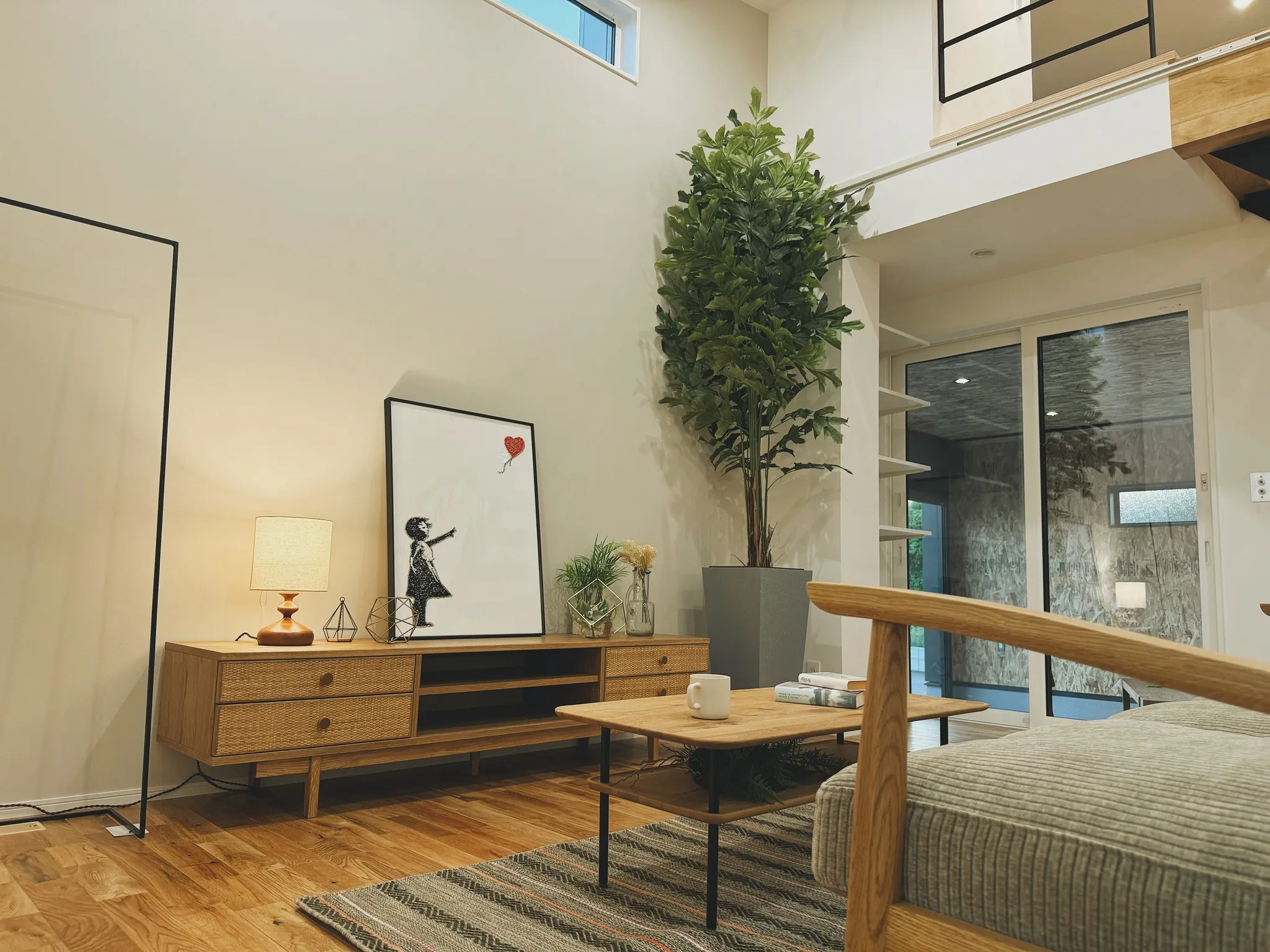 【納品事例】 大分県中津市の新築に家具・雑貨一式をコーディネ...