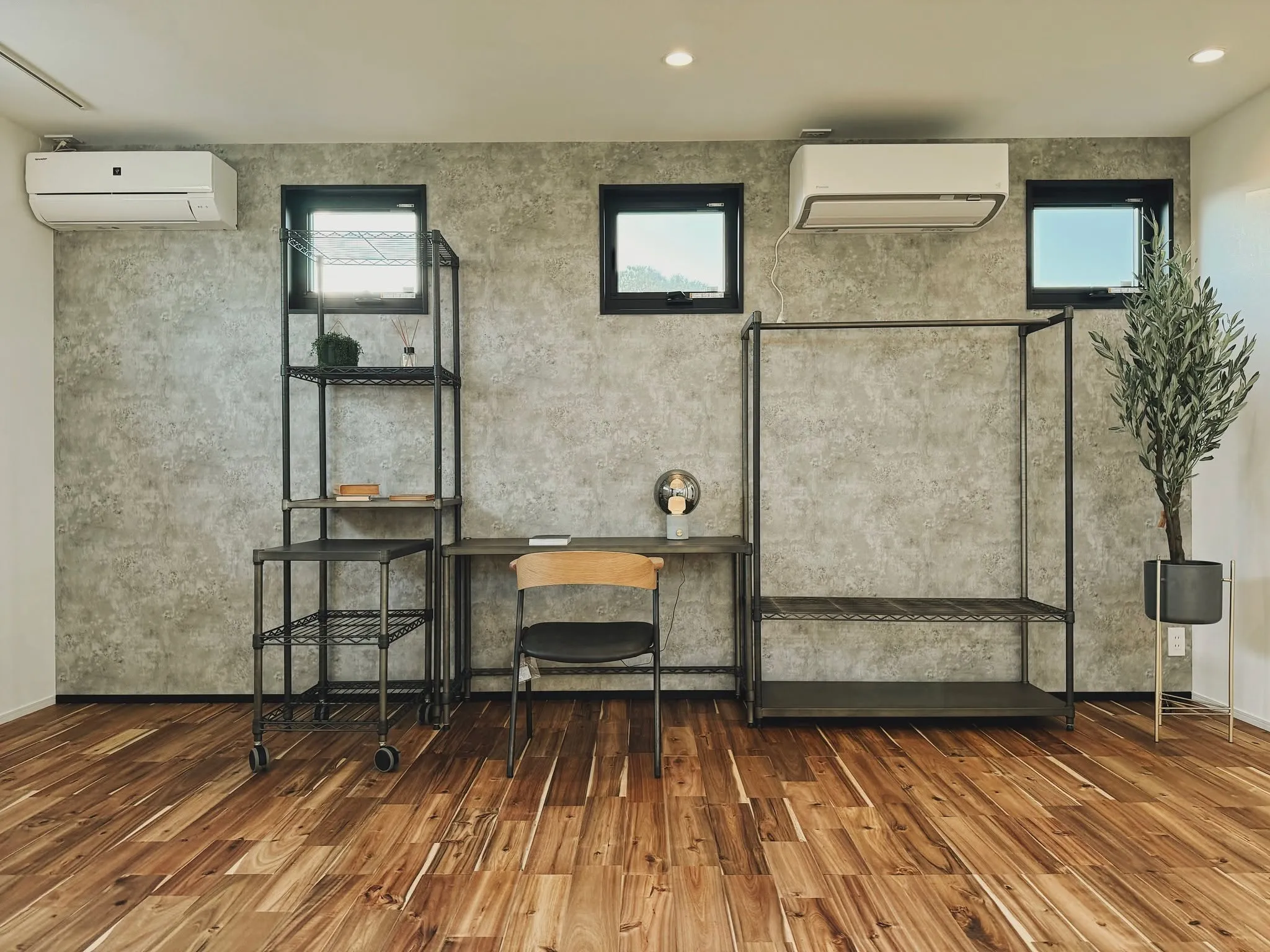 【納品事例】 大分県中津市の新築に家具・雑貨一式をコーディネ...