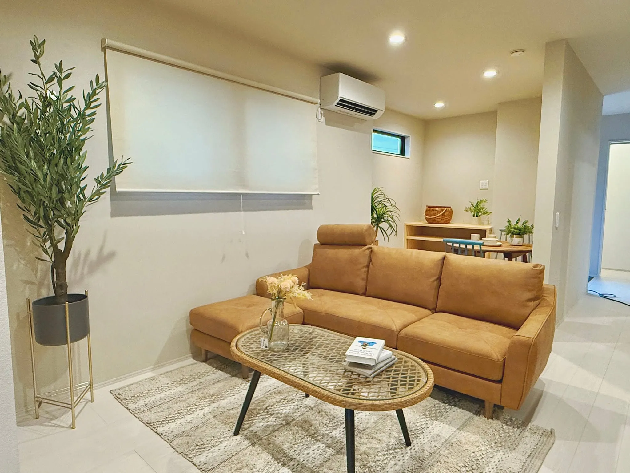 【納品事例】 大分県中津市の新築に家具・雑貨一式をコーディネ...