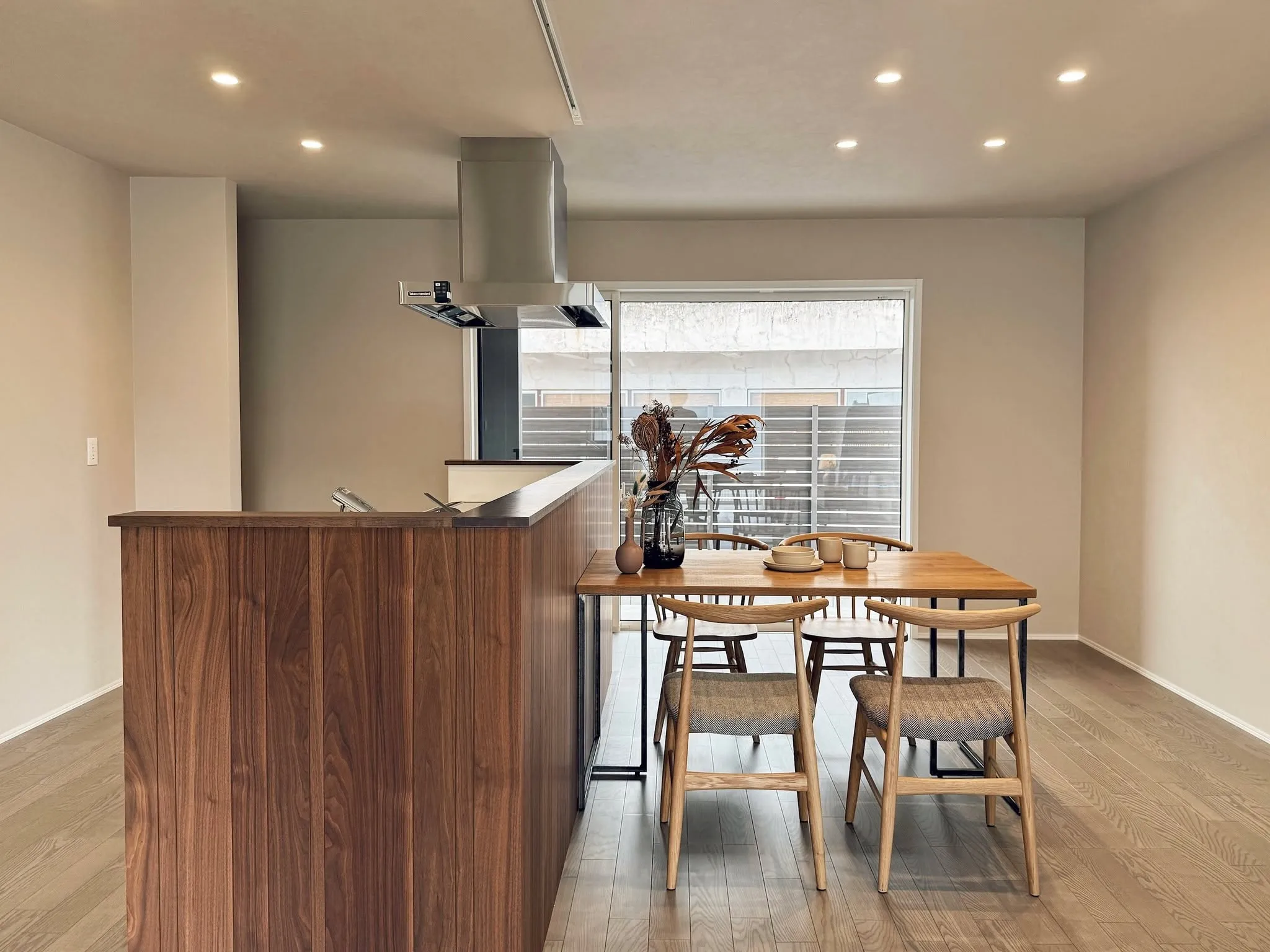 【納品事例】 宇佐市の新築に家具・雑貨一式をコーディネートさ...