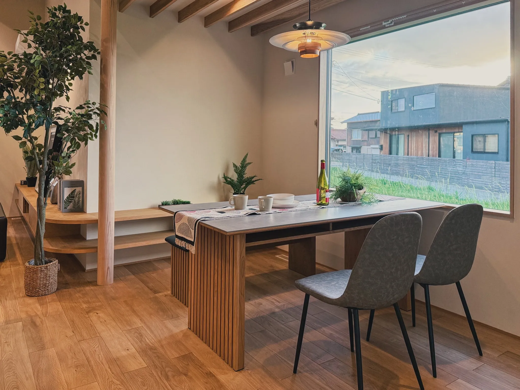 【納品事例】 福岡県築上町の新築に家具・雑貨一式をコーディネ...